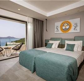 5-Bedroom Luxury Sea-View Villa with Infinity Pool near Dubrovnik – Sleeps 10